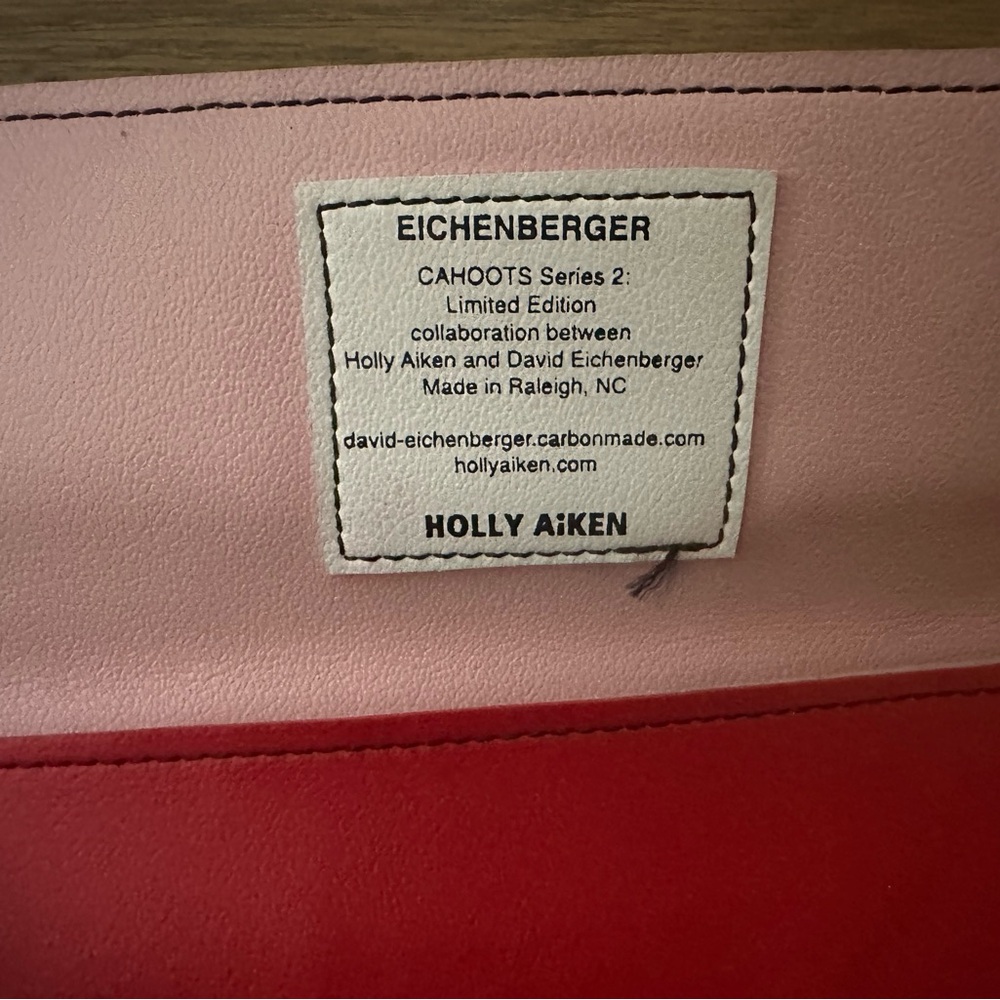 Holly Aiken Eichenberger Cahoots Collab Red Wallet Clutch w/Robot & Dog Design - Picture 3 of 5
